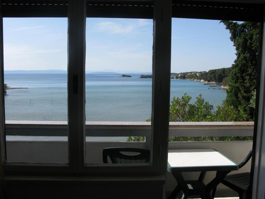 Apartment Riko - Accomodation "With" The Adriatic Sea Kampor المظهر الخارجي الصورة